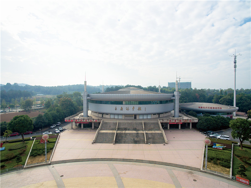 永康市體育館幕墻工程